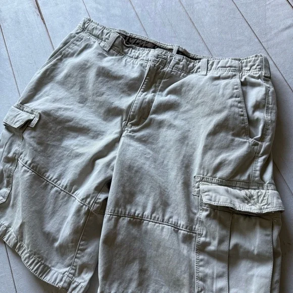 Timberland Men’s Cargo Shorts Rugged Outdoor Style Size 36 pocket casual summer - Picture 9 of 14